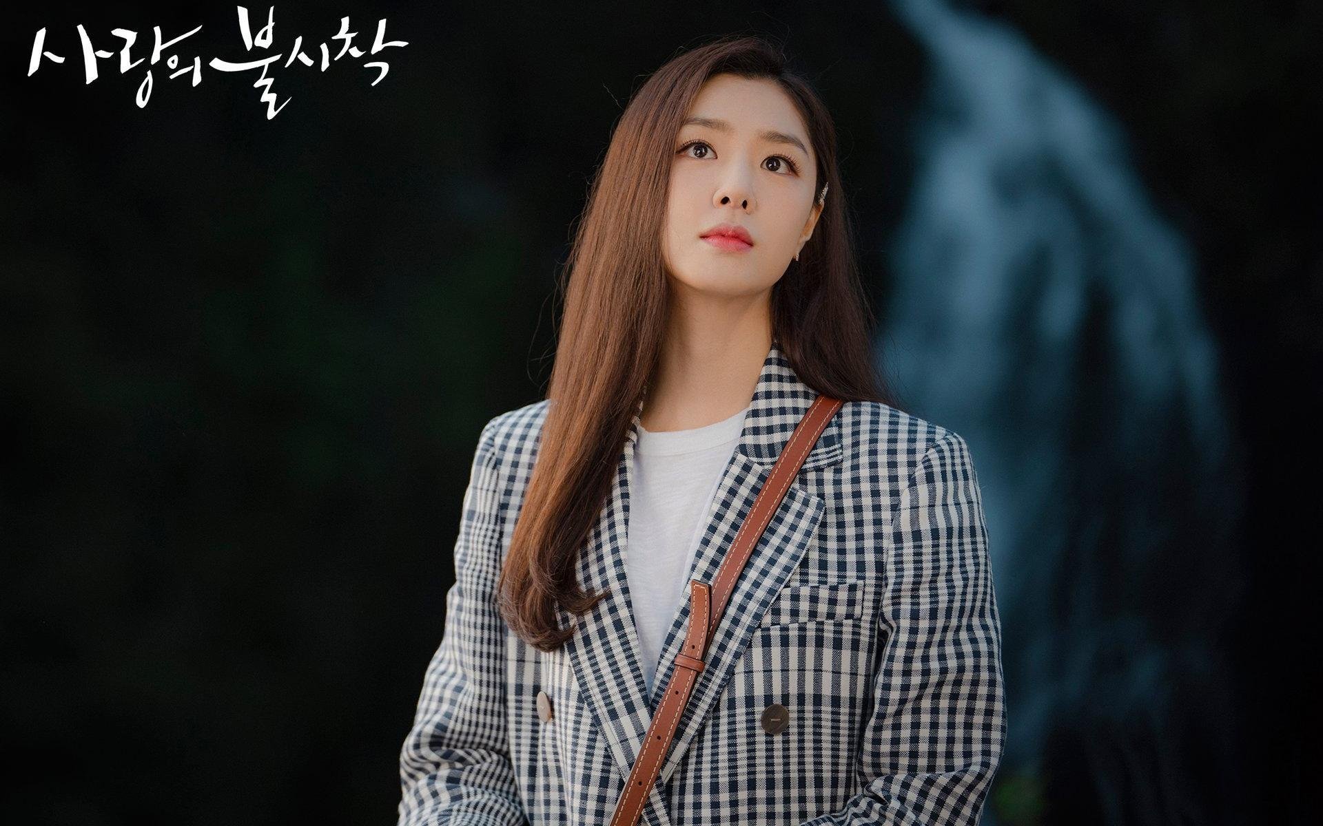 国际羽毛球邀请赛,名将云集赛场争锋,国际羽毛球联合会